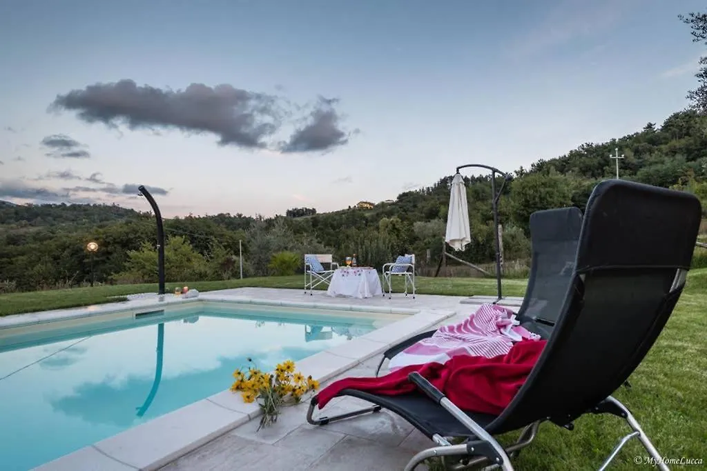 Alla Bella Aurora With Amazing Pool In Tuscany Lucca Italien