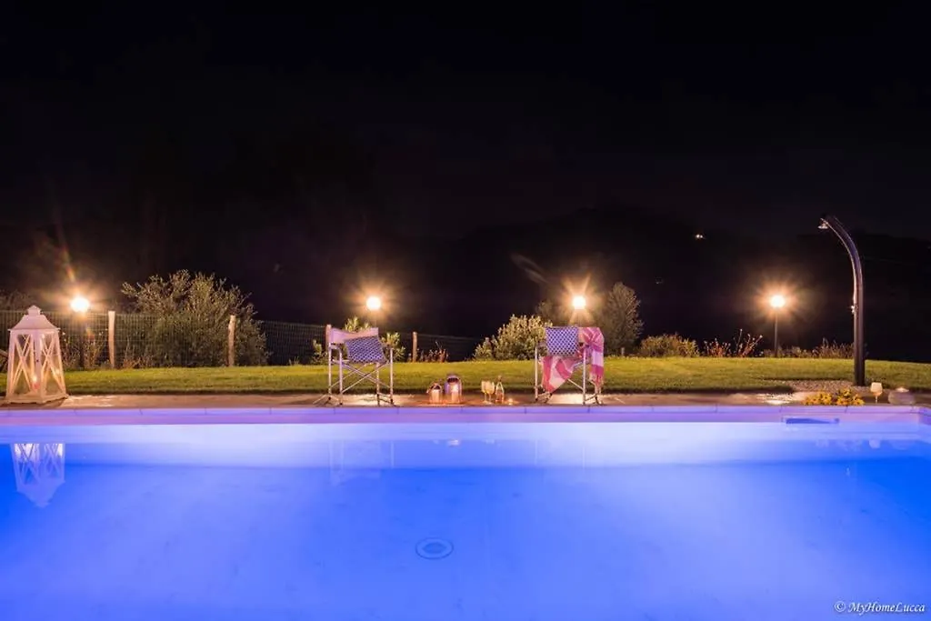 Alla Bella Aurora With Amazing Pool In Tuscany Lucca 0*,  Italien